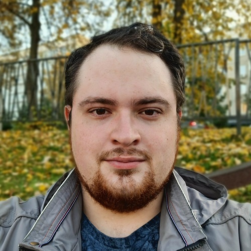 Максим Лештаев